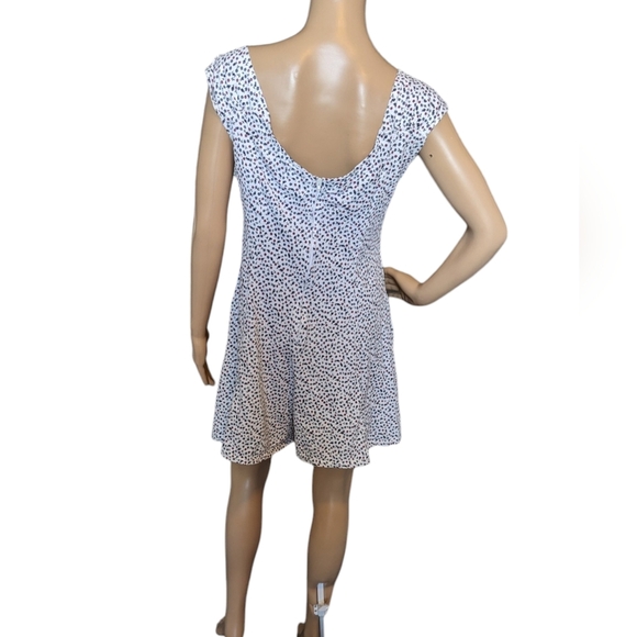 Vintage 90s Black & White Ditzy Floral Print Shorts Romper Wide Straps - Picture 3 of 11